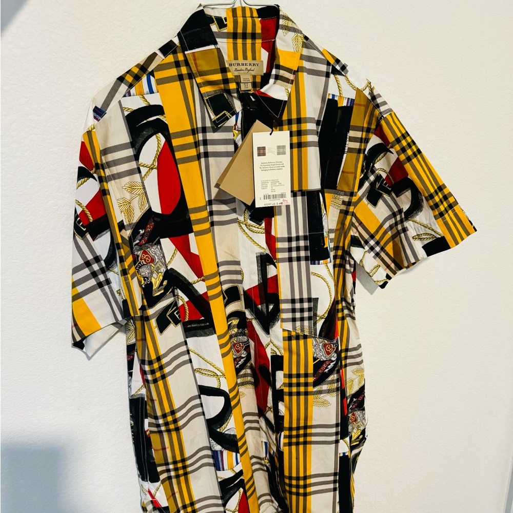 Unisex Burberry Button down